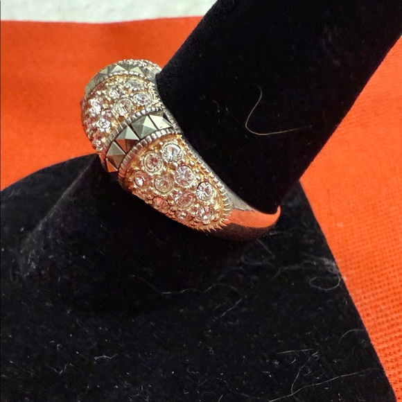 Sterling Silver Marcasite and Clear Rhinestone Dome Ring Size 10 - Picture 2 of 5